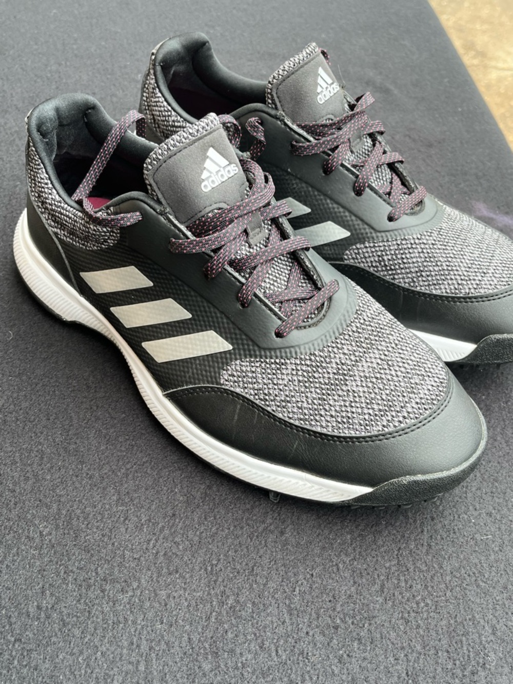 Adidas Women’s Golf Shoes Tech Response 2.0 like new size 10